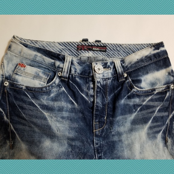 Ask Enquired Acid Wash Jeans Capris | Funky Shorts - Picture 4 of 8